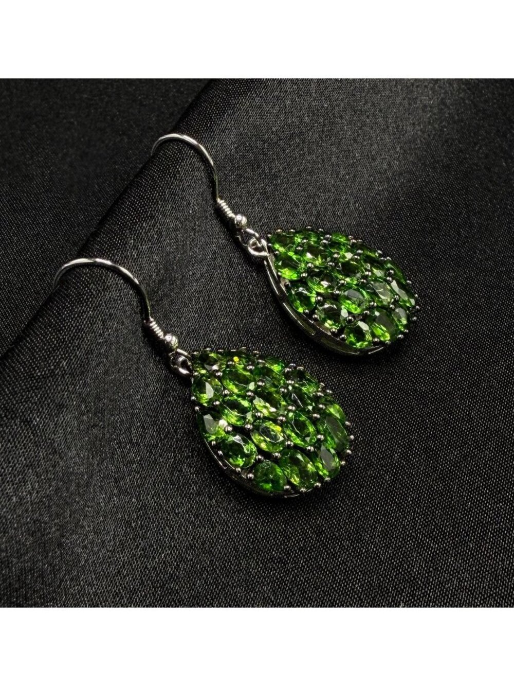 BBJ Thailand Natural Chrome Diopside 925 Sterling Silver Teardrop Earrings